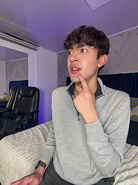 MatthewMoore  online show from March 10, 2026, 12:58 am