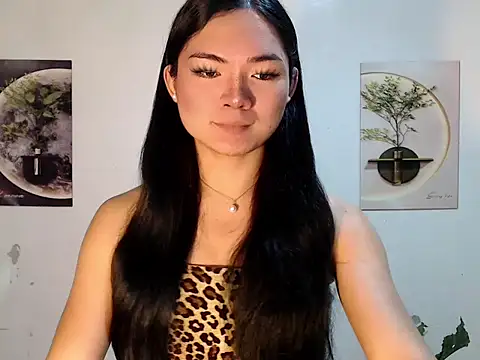 Snapshot of rainexox1 chatting on May 18, 2026, 9:47 am rainexox1 online show from May 18, 2026, 9:47 am