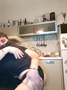 bear skinny online show from March 29, 2026, 3:19 am