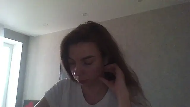 Snapshot of Luna2547 chatting on March 20, 2026, 2:29 pm Luna2547 online show from March 20, 2026, 2:29 pm