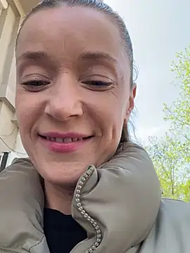 MONICANIX online show from April 25, 2026, 10:29 am