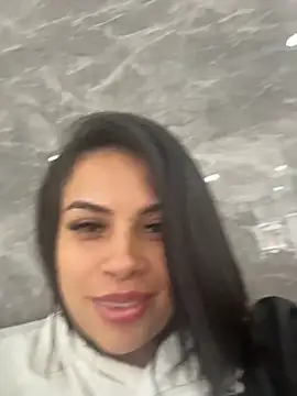 Snapshot of AriannaSmyth chatting on May 5, 2026, 4:10 pm AriannaSmyth online show from May 5, 2026, 4:10 pm