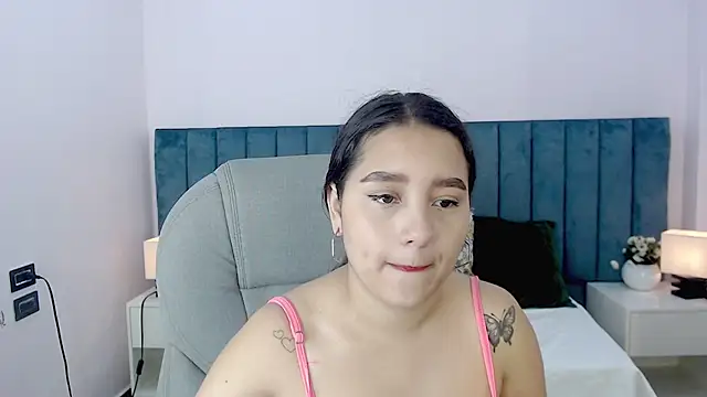 taylor kelsiee online show from April 2, 2026, 12:34 pm