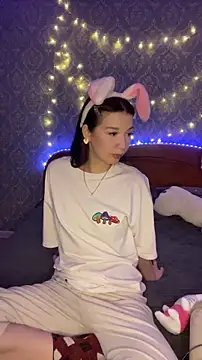 BabeEva- online show from April 5, 2026, 2:57 pm