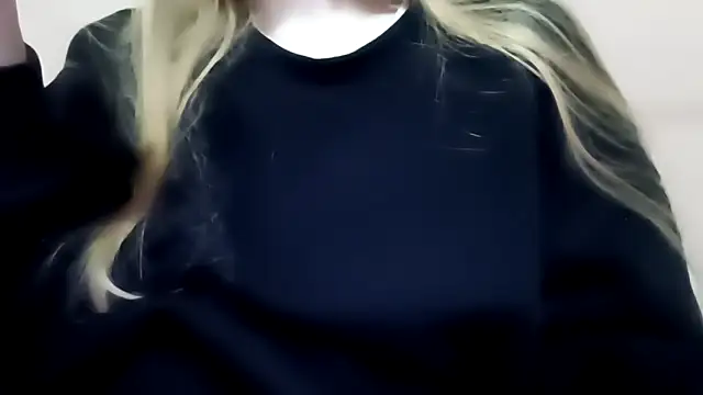 pinkpinkpinkpinkdoll online show from March 7, 2026, 4:23 pm