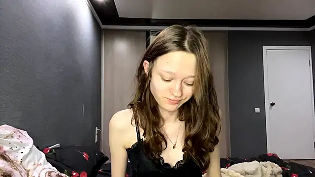 HousedMud online show from April 19, 2026, 8:11 pm