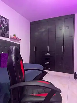 Snapshot of ela__ef chatting on March 3, 2026, 8:05 pm ela ef online show from March 3, 2026, 8:05 pm