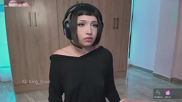 Snapshot of ling_meow chatting on June 6, 2026, 12:43 pm ling meow online show from June 6, 2026, 12:43 pm
