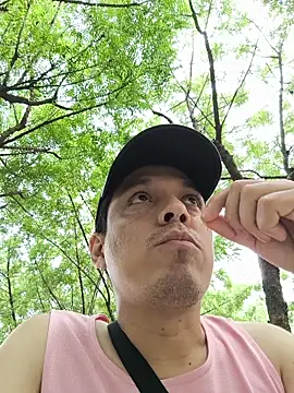 Lukaforge online show from April 16, 2026, 8:31 pm