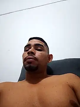 Snapshot of hugoafricano chatting on March 10, 2026, 7:12 am hugoafricano online show from March 10, 2026, 7:12 am