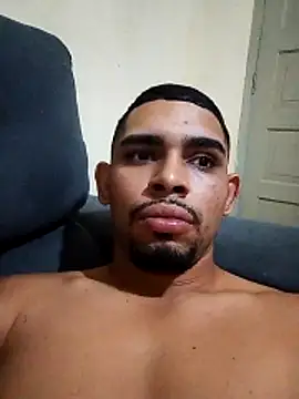 Snapshot of hugoafricano chatting on March 3, 2026, 5:20 pm hugoafricano online show from March 3, 2026, 5:20 pm