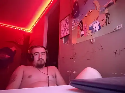 XSnowFlakeX15 online show from May 17, 2026, 5:18 am