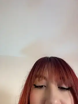 Snapshot of Alee23__ chatting on June 1, 2026, 10:20 pm Alee23 online show from June 1, 2026, 10:20 pm