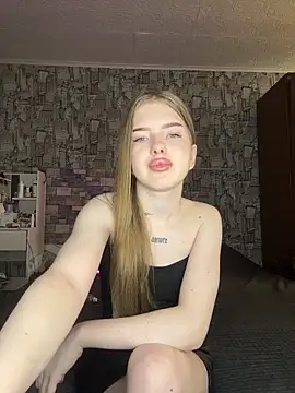 KayShaw online show from April 3, 2026, 5:03 am