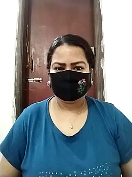 Star--Girl online show from March 4, 2026, 1:13 am