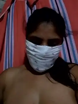 nilkirilli online show from March 11, 2026, 6:07 am