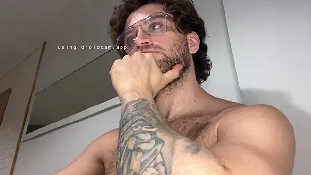 sebavalentino online show from March 8, 2026, 2:04 am