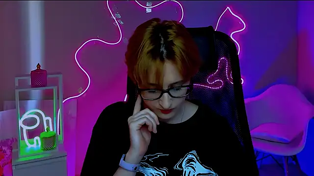 LixeLuna online show from April 3, 2026, 6:31 am