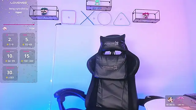 Nicolle Smithh  online show from March 28, 2026, 11:06 pm