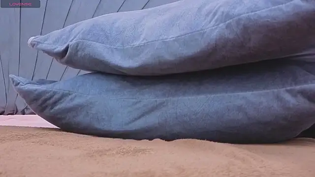 Kaely-Hot- online show from April 21, 2026, 2:34 pm