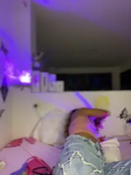 Ame Desire online show from April 9, 2026, 11:44 pm