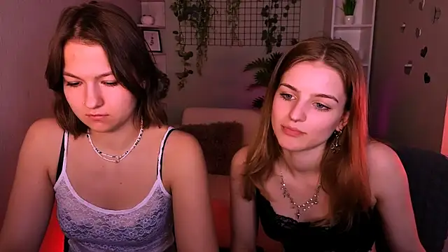 Snapshot of liana_best chatting on June 24, 2026, 9:19 am liana best online show from June 24, 2026, 9:19 am