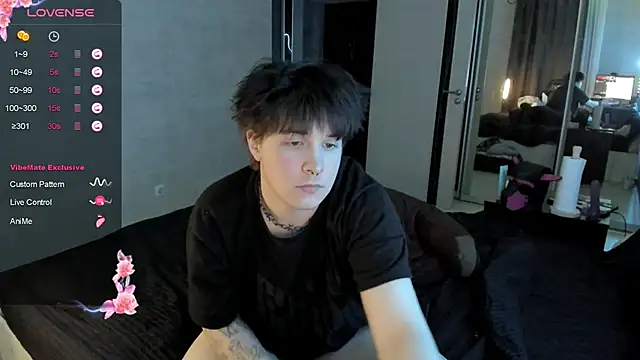 MIya Chinen online show from March 8, 2026, 10:46 pm