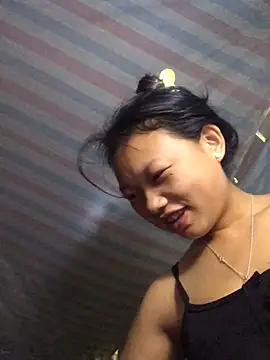 TieuVy99 online show from April 2, 2026, 9:49 am