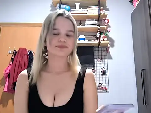 JodyMichniak online show from March 6, 2026, 12:27 am