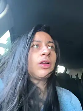 Geovana blan online show from March 30, 2026, 10:39 am