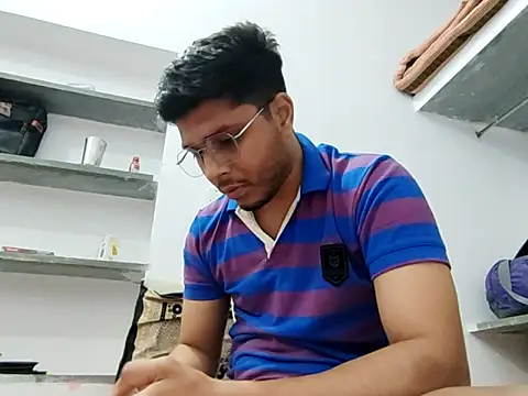 boyzyzk online show from March 3, 2026, 7:21 pm