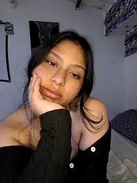 xanthenyx  online show from March 15, 2026, 5:53 pm