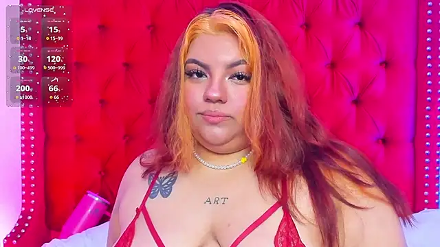 Snapshot of SunnyHoney_ chatting on July 17, 2026, 12:13 pm SunnyHoney online show from July 17, 2026, 12:13 pm