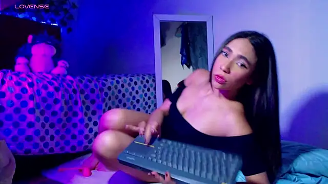 Snapshot of Angels66v chatting on April 25, 2026, 6:05 am Angels66v online show from April 25, 2026, 6:05 am