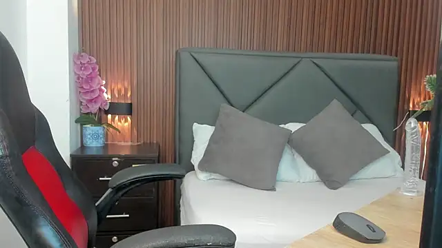 aixa bridge online show from March 20, 2026, 2:01 am