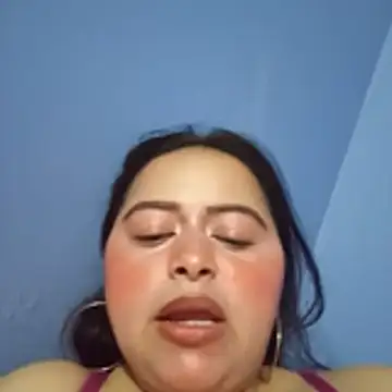 violetapeeveet online show from June 5, 2026, 6:52 am