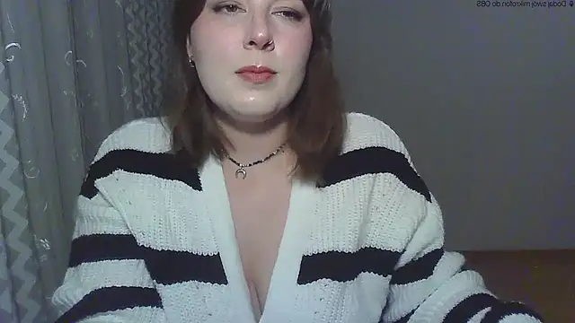 Snapshot of ClaraHard chatting on June 2, 2026, 7:47 pm ClaraHard online show from June 2, 2026, 7:47 pm