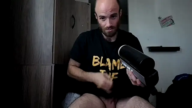 CirclingClass online show from November 21, 2025, 9:14 pm