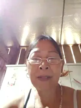 Snapshot of Sky-rain98 chatting on March 24, 2026, 8:03 am Sky-rain98 online show from March 24, 2026, 8:03 am