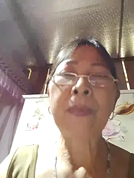 Snapshot of Sky-rain98 chatting on April 1, 2026, 8:48 am Sky-rain98 online show from April 1, 2026, 8:48 am