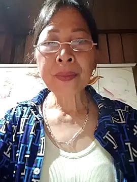 Snapshot of Sky-rain98 chatting on March 25, 2026, 9:03 pm Sky-rain98 online show from March 25, 2026, 9:03 pm