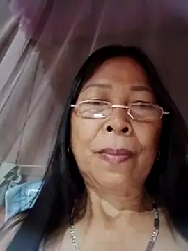 Snapshot of Sky-rain98 chatting on March 17, 2026, 10:13 pm Sky-rain98 online show from March 17, 2026, 10:13 pm