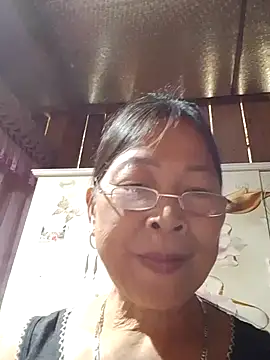 Snapshot of Sky-rain98 chatting on March 23, 2026, 9:42 am Sky-rain98 online show from March 23, 2026, 9:42 am