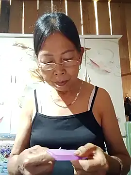 Snapshot of Sky-rain98 chatting on March 27, 2026, 8:26 am Sky-rain98 online show from March 27, 2026, 8:26 am