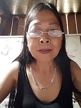 Snapshot of Sky-rain98 chatting on March 17, 2026, 8:28 am Sky-rain98 online show from March 17, 2026, 8:28 am