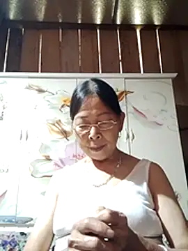 Snapshot of Sky-rain98 chatting on March 25, 2026, 8:57 am Sky-rain98 online show from March 25, 2026, 8:57 am