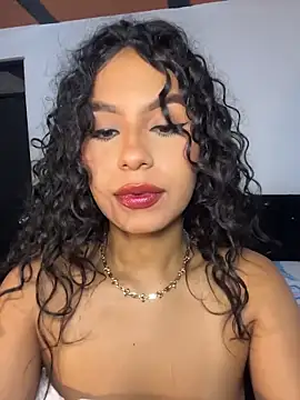 AmeliaAndersson online show from March 27, 2026, 6:44 am