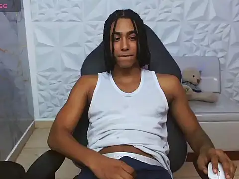 taylor bigdick18 online show from March 11, 2026, 12:26 am