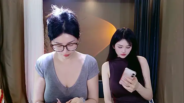Banana-Milk69 online show from June 27, 2026, 1:11 am