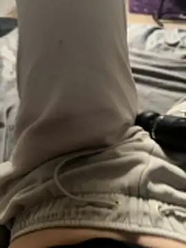 aleexii s online show from April 10, 2026, 12:23 pm